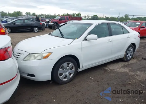 2009 Toyota Camry Le z USA, uszkodzony, nr VIN 4T1BE46K89U807944
